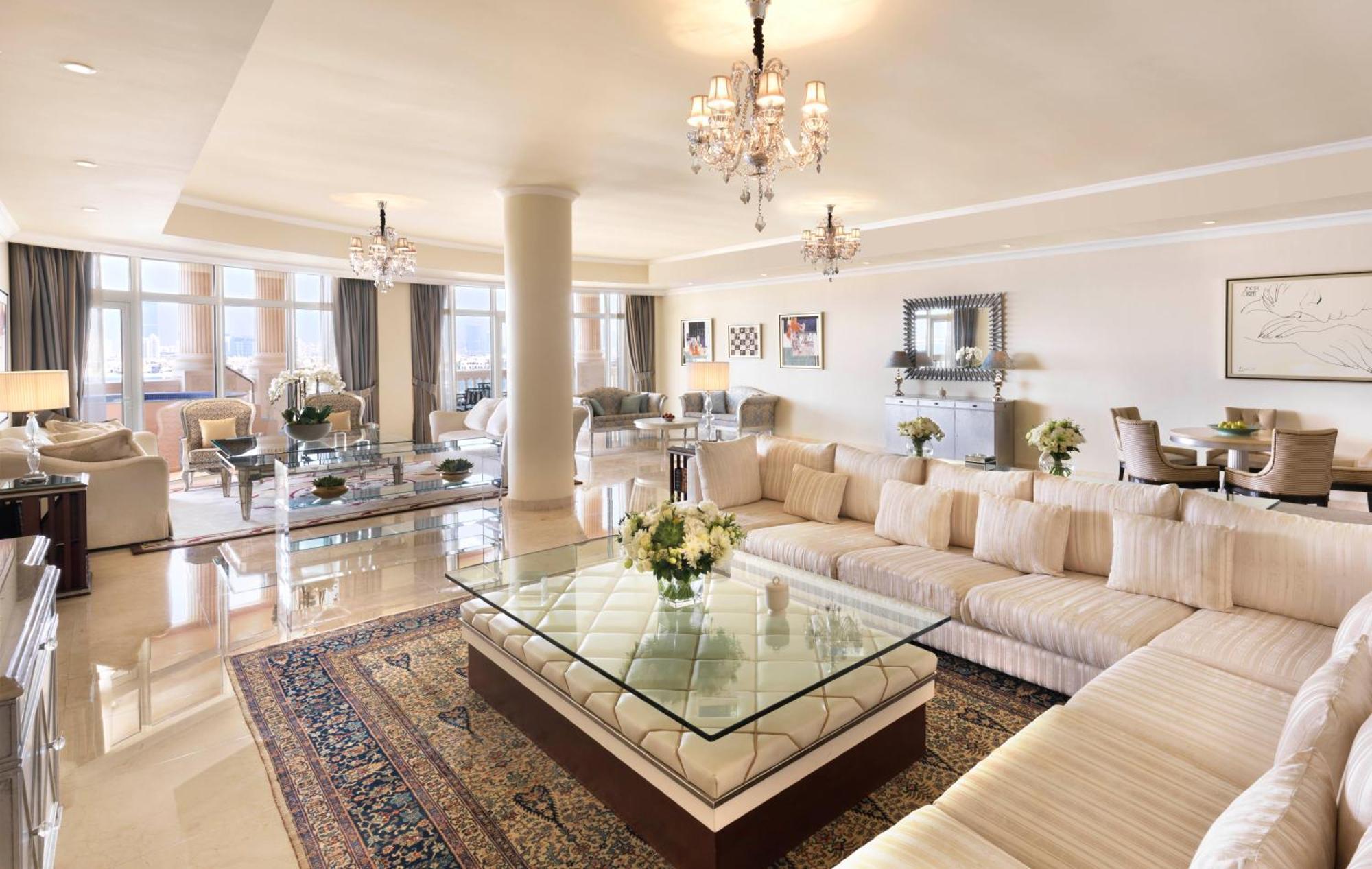 Kempinski Hotel & Residences Palm Jumeirah Dubai Buitenkant foto The Presidential Suite